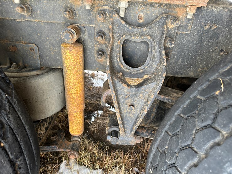 2001-international-2001-image-20