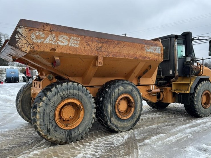 2005-case-330-image-5