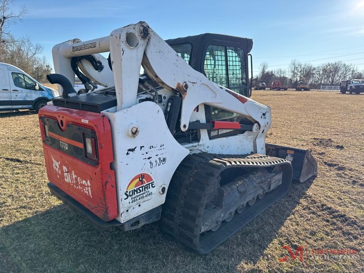 2019-bobcat-t770-image-2