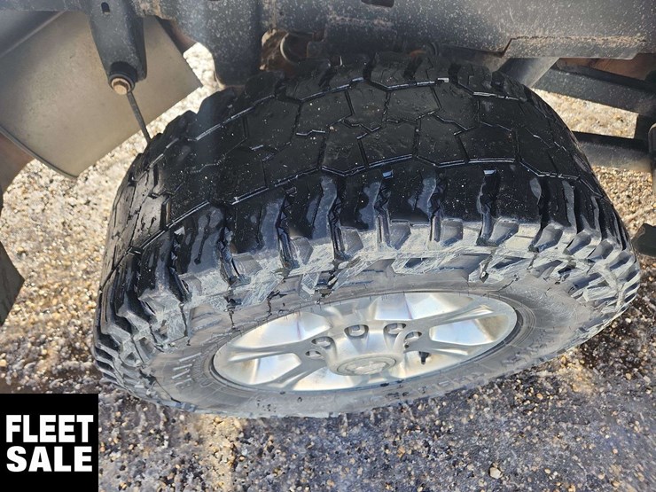 2022-dodge-2500-image-32