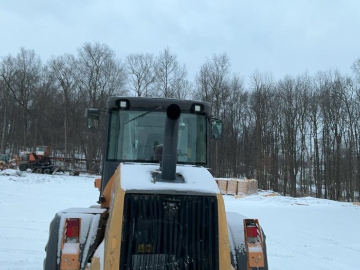 2016-case-621f-xr-image-42