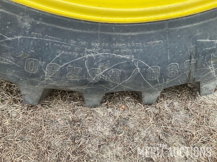 2024-john-deere-8r-250-image-19