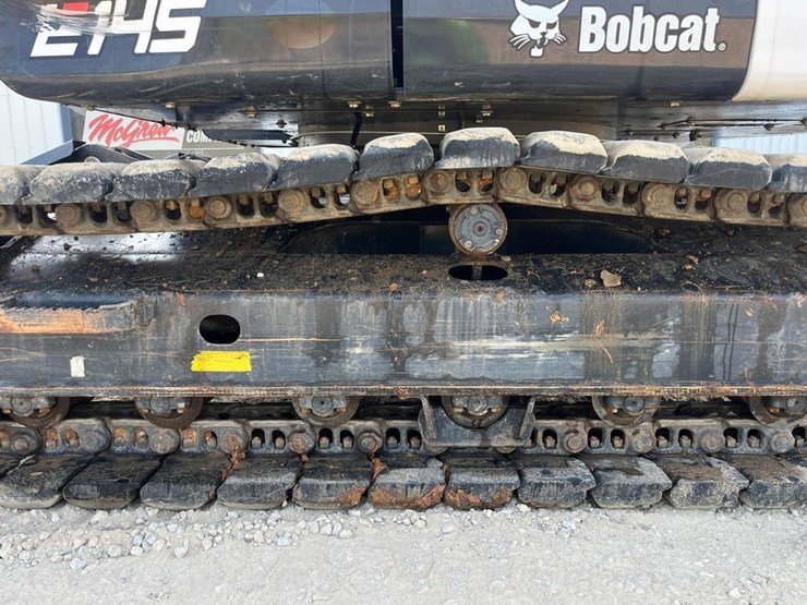 2020-bobcat-e145-image-19