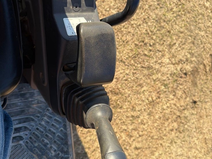 kubota-kx057-5-image-23