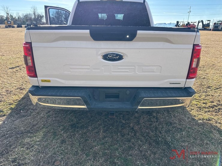 2021-ford-f150-xlt-image-10