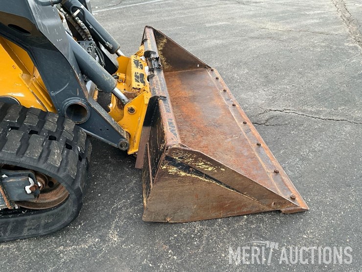 2023-deere-333g-image-20