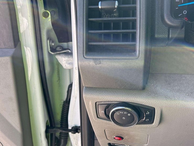 2017-ford-f250-image-15