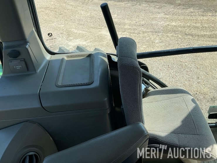 2023-john-deere-8r-280-image-53