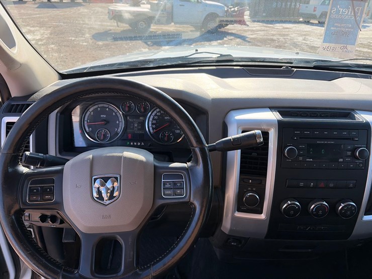 2012-dodge-ram-2500-image-14