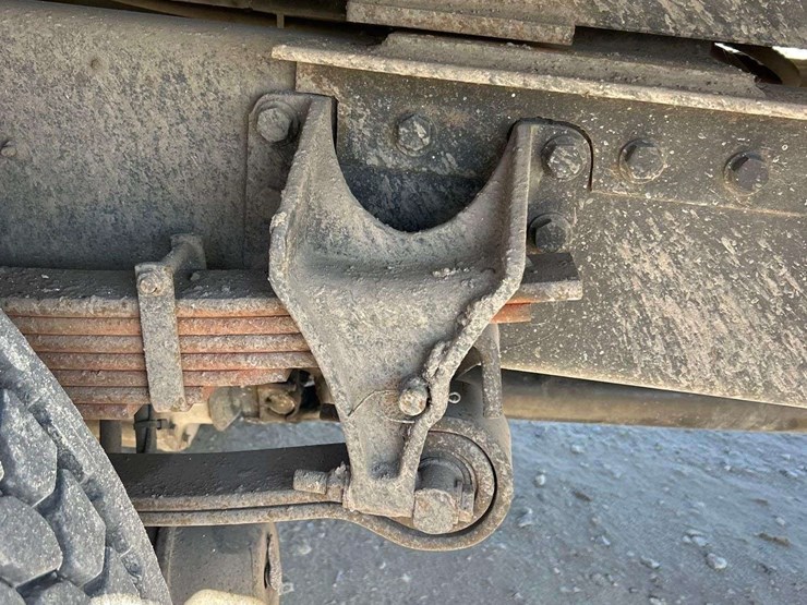 2013-international-durastar-4300-image-32