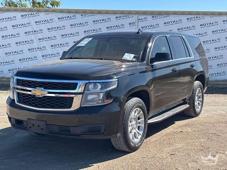 2018-chevrolet-tahoe-image-1