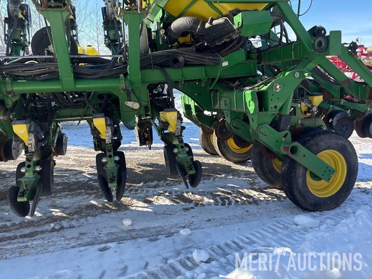 2006-john-deere-1790-image-19