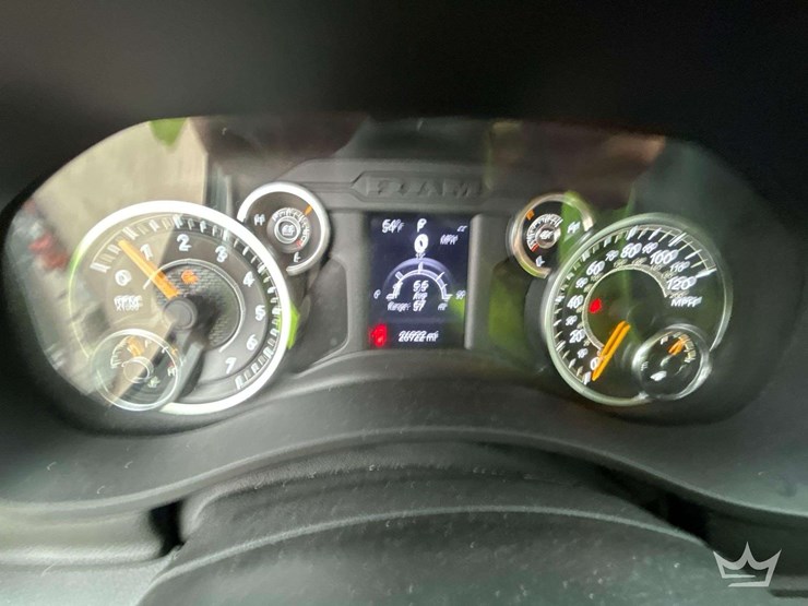 2020-dodge-3500-image-17