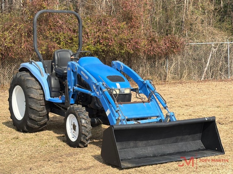 new-holland-tc40-image-1