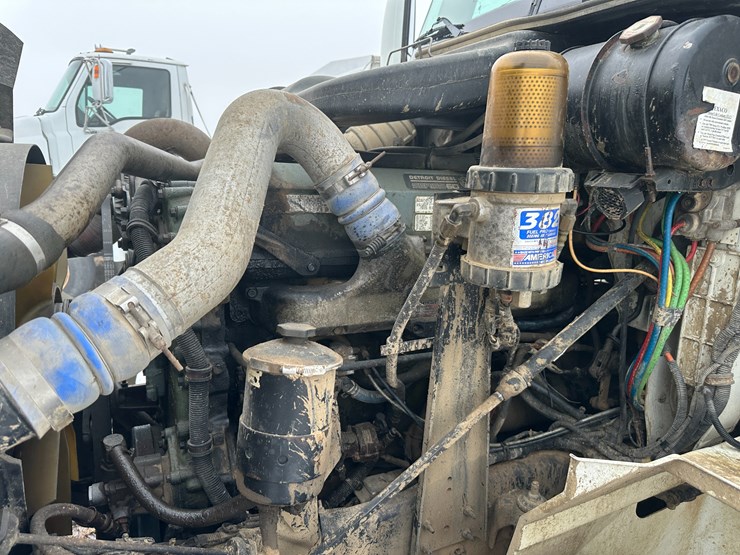 2001-international-2001-image-45