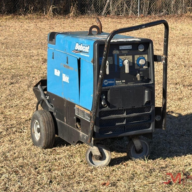MILLER BOBCAT 250 WELDER / GENERATOR