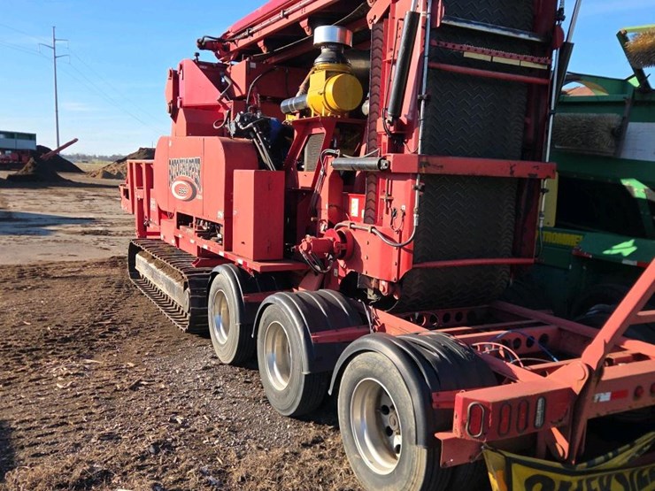 2017-caterpillar-c18-image-44