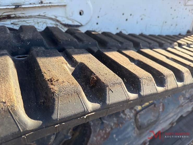 2019-bobcat-t770-image-11