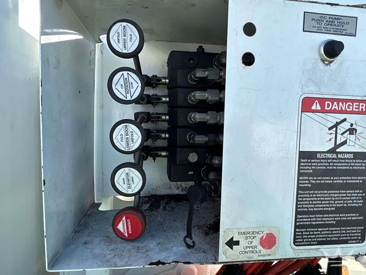 2008-international-durastar-4300-image-28