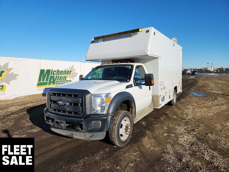 2012-ford-f550-image-1