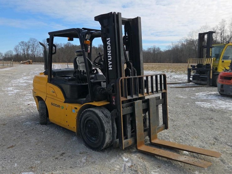 2019-hyundai-50da-9-image-8