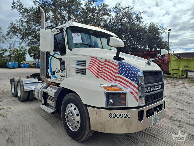 2020-mack-anthem-t/a-wet-kit-day-cab-truck-tractor-image-2