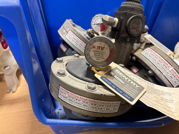 #425-•-3-tank-chem/-soap-mixing/-manufacturing-system-image-55