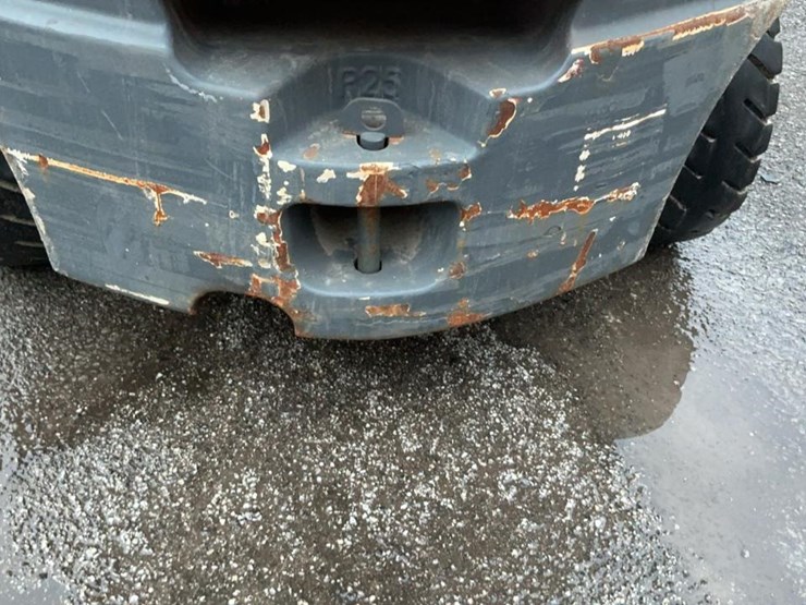 2018-toyota-8fdu25-image-41