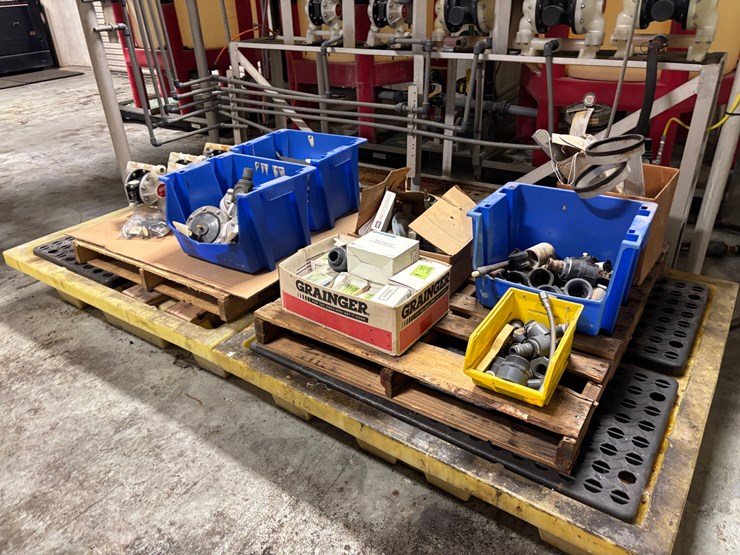 #425-•-3-tank-chem/-soap-mixing/-manufacturing-system-image-13