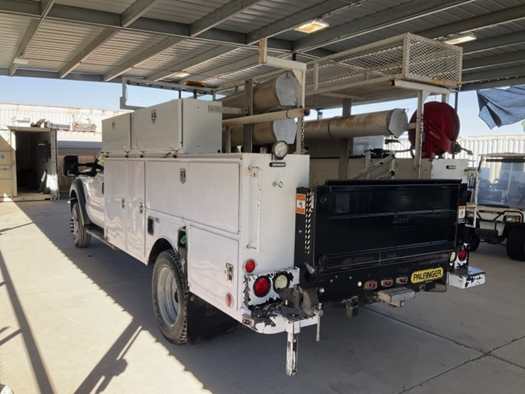 2014-ford-f550-image-5