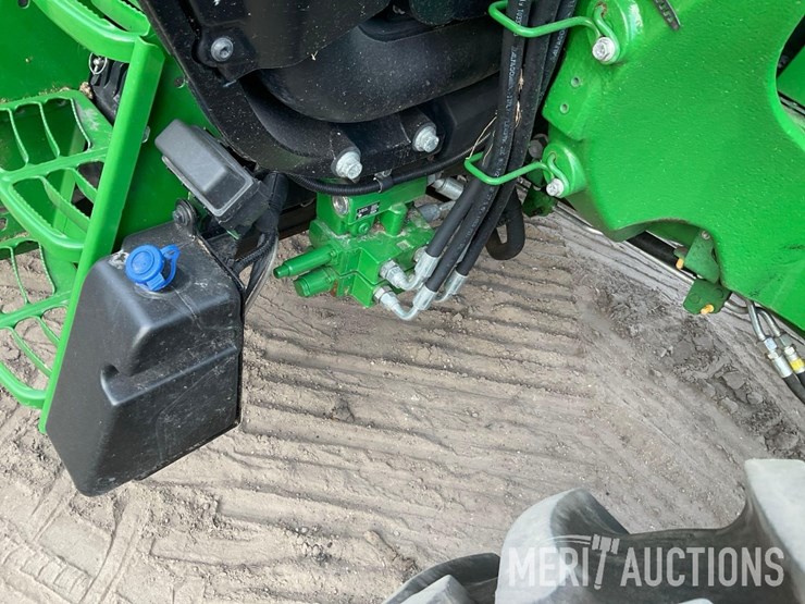 2023-john-deere-6120m-image-34