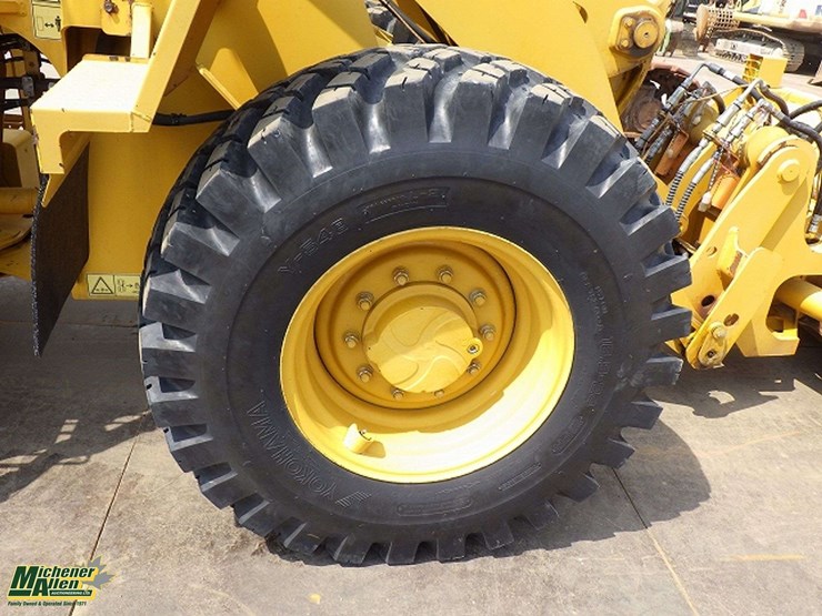 2014-caterpillar-910k-image-9