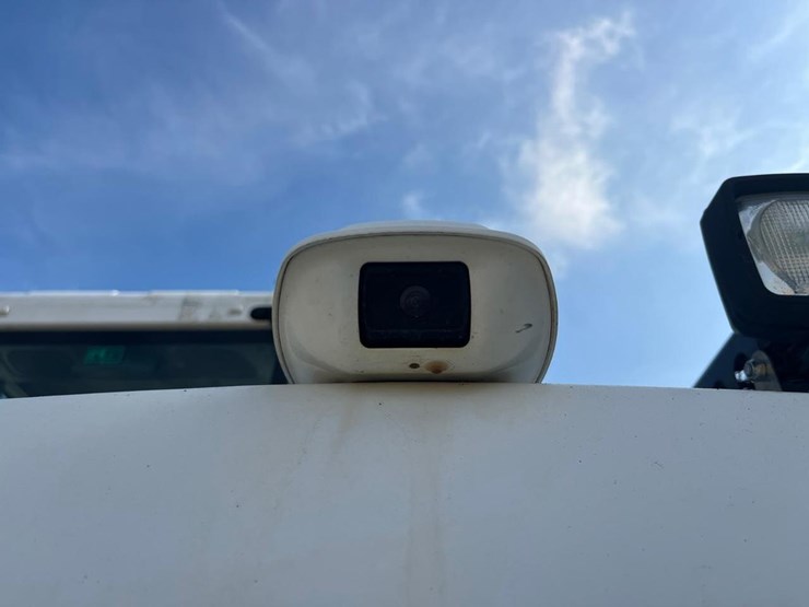 2020-bobcat-e145-image-21