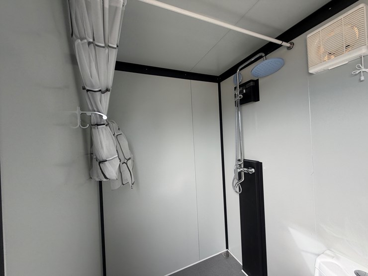 #8654-•-2025-unused-60x87x96-portable-restroom-image-9