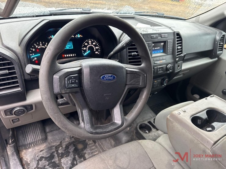 2019-ford-f150-xl-image-18