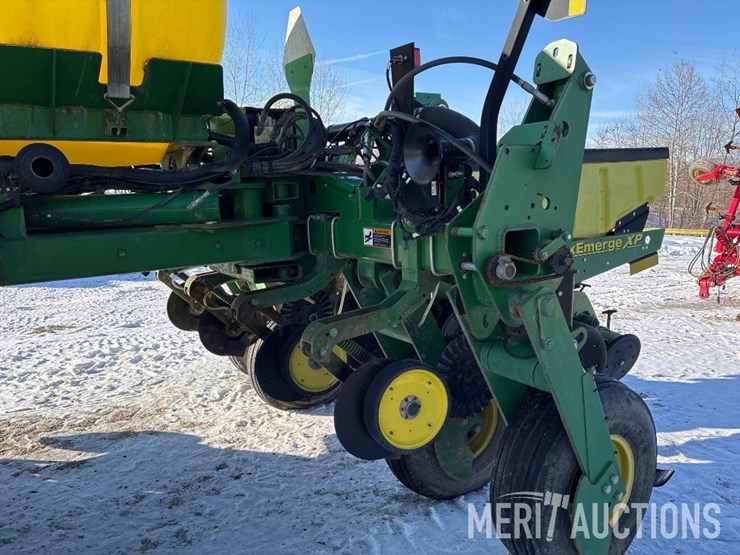 2011-john-deere-1770nt-image-20