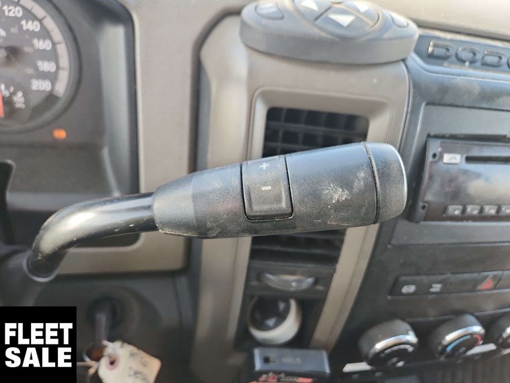 2012-ram-5500-4x4-s/a-service-truck-image-21