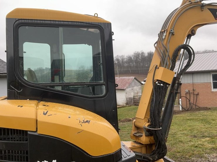 2004-caterpillar-304cr-image-50