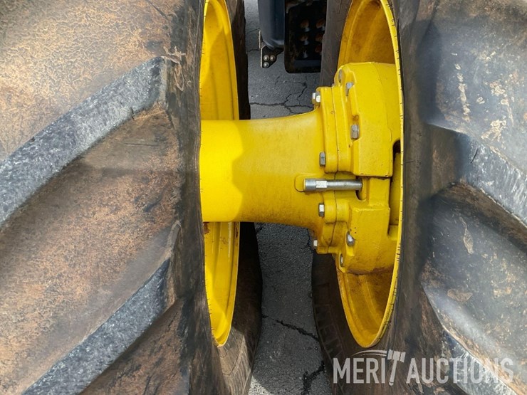 2024-john-deere-8r-410-image-14