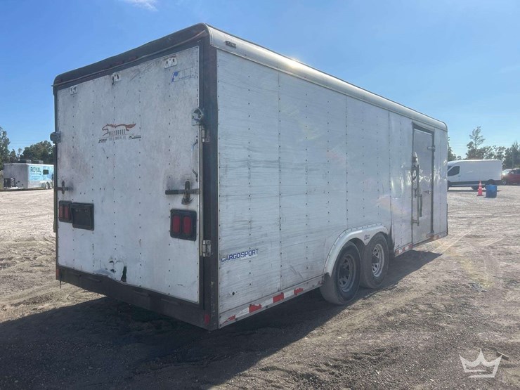 t/a-enclosed-trailer-image-2