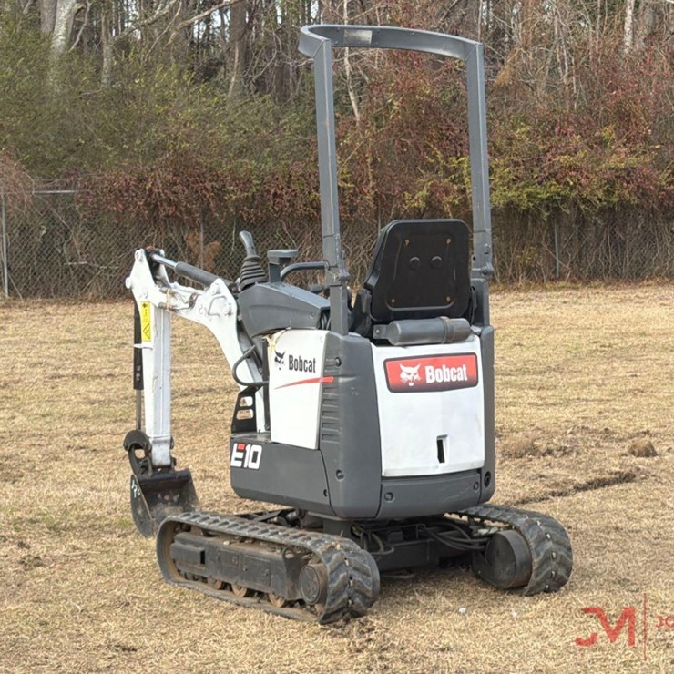 2018 BOBCAT E10