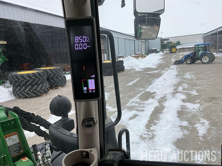 2024-john-deere-6r-130-image-38