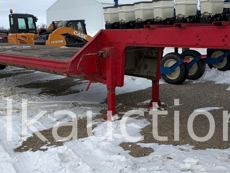 fruehauf-semi-image-1