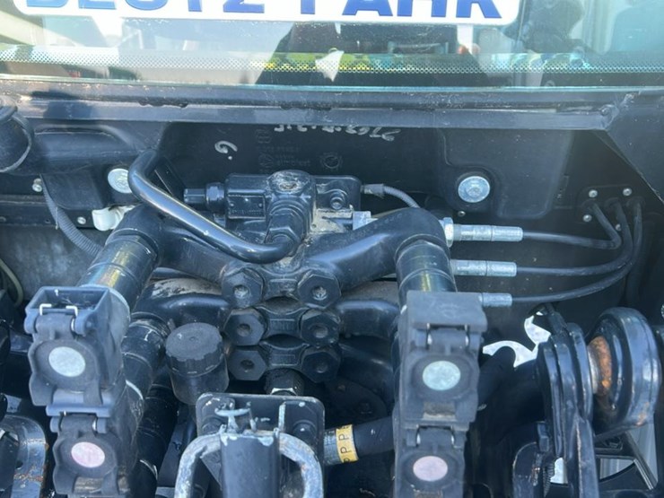 2014-deutz-fahr-agrofarm-410-image-26