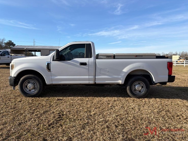 2019-ford-f250-xl-image-6
