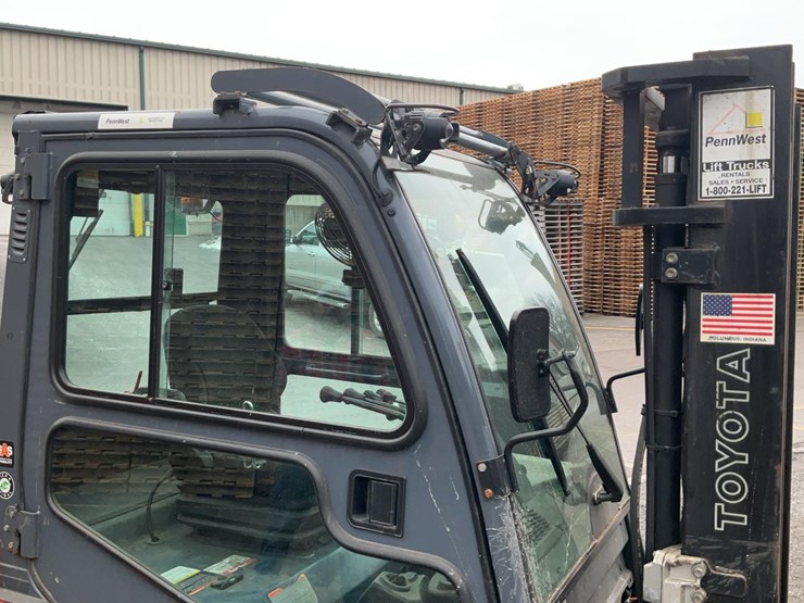 2018-toyota-8fdu25-image-39