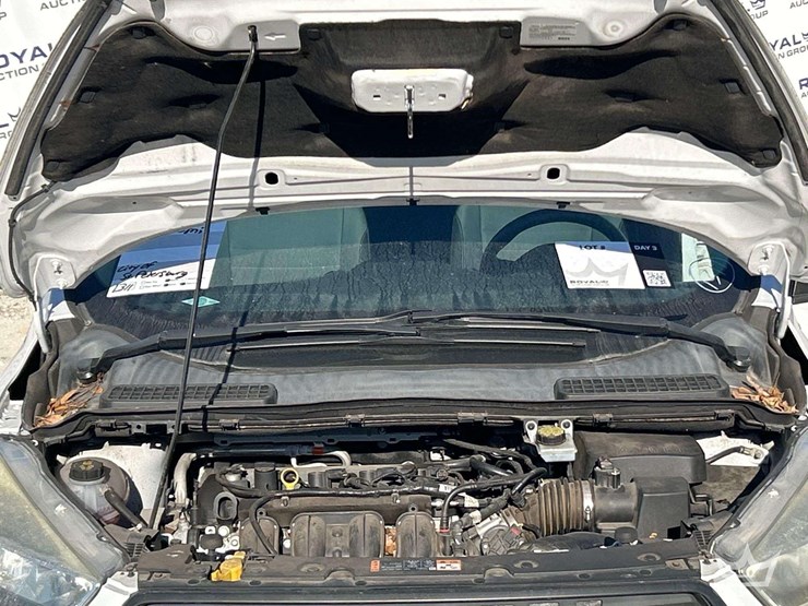 2017-ford-escape-image-7