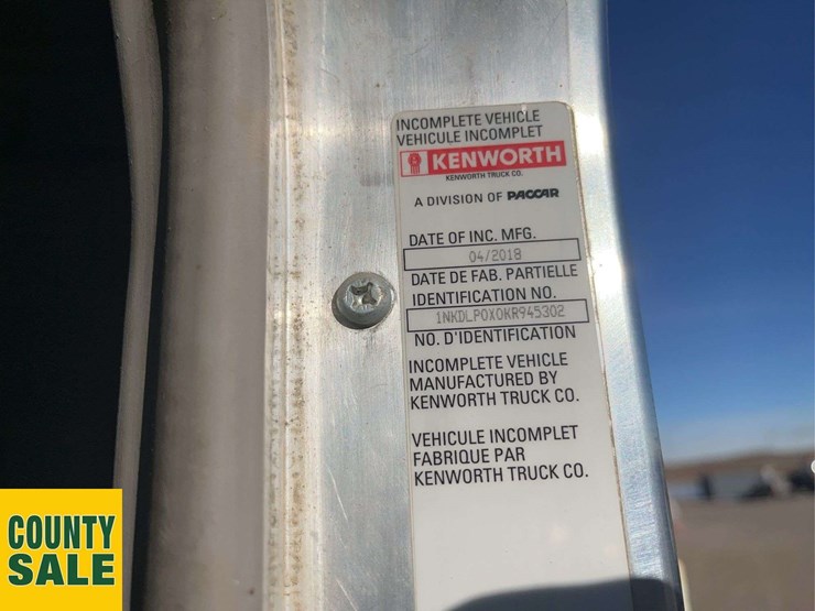 2019-kenworth-t800-image-30