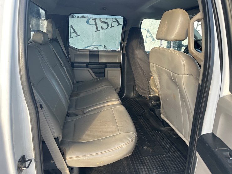 2017-ford-f350-image-30