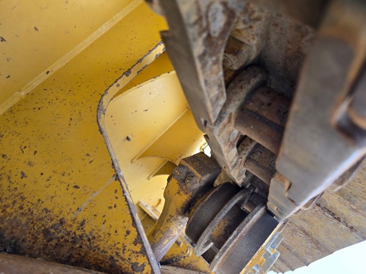 deere-450h-lt-image-16